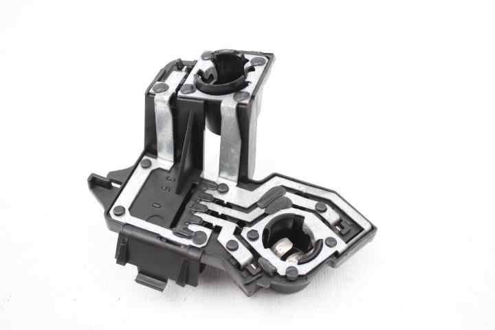 Portalamparas 6J8945258